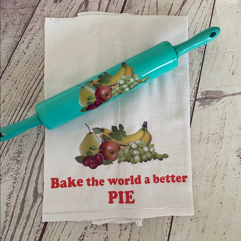 Vintage look rolling pin  Aqua